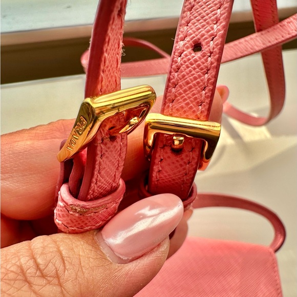 Prada Saffiano Tessuto Bubble Pink crossbody - Picture 5 of 11